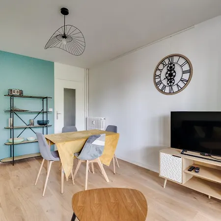 Le Scandinave - Vue Canal De Brienne & Balcon Apartment *